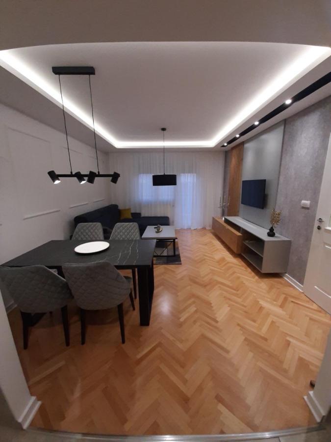 בייאליינה Apartman Geneva מראה חיצוני תמונה