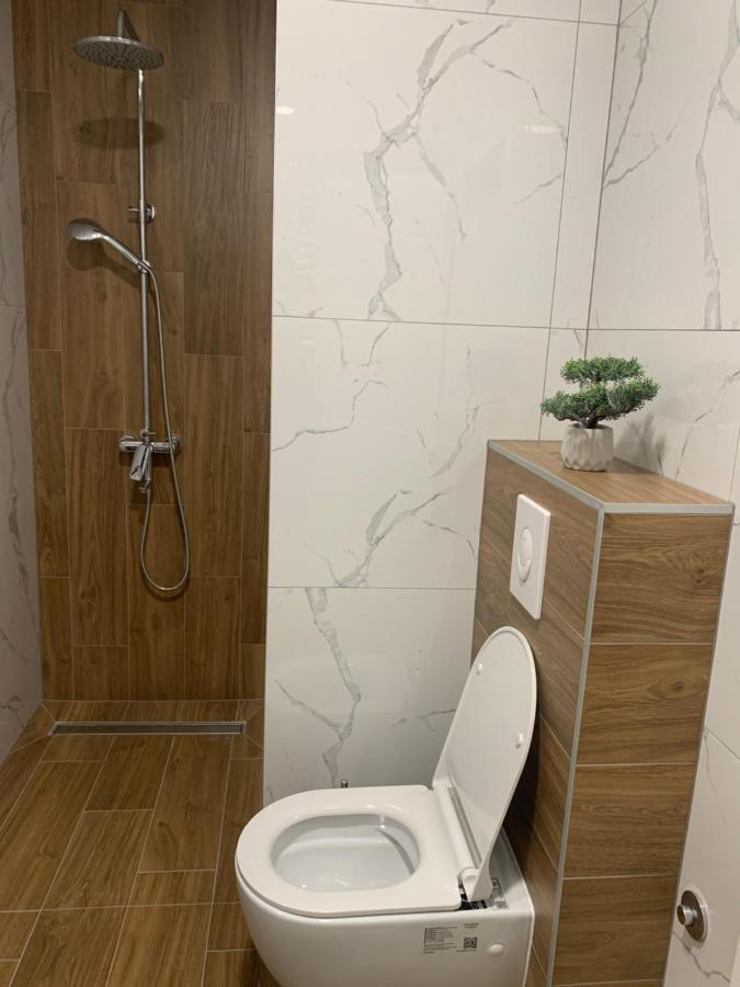 בייאליינה Apartman Geneva מראה חיצוני תמונה